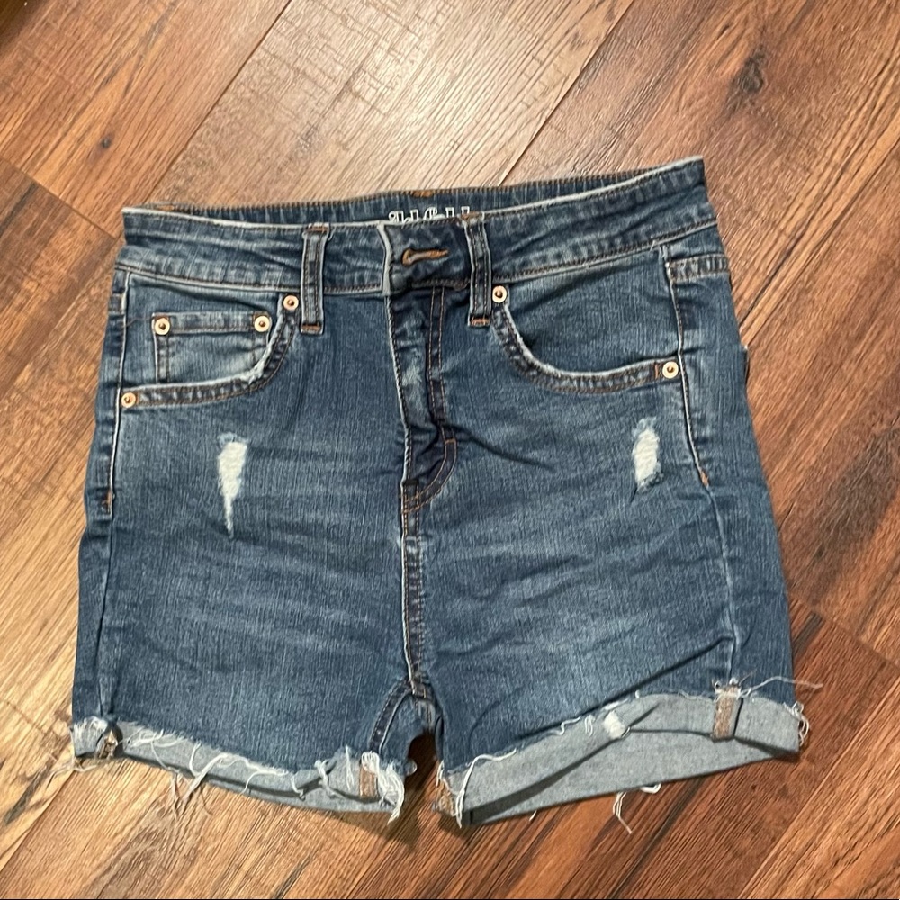 HIGH WAISTED JEAN SHORTS